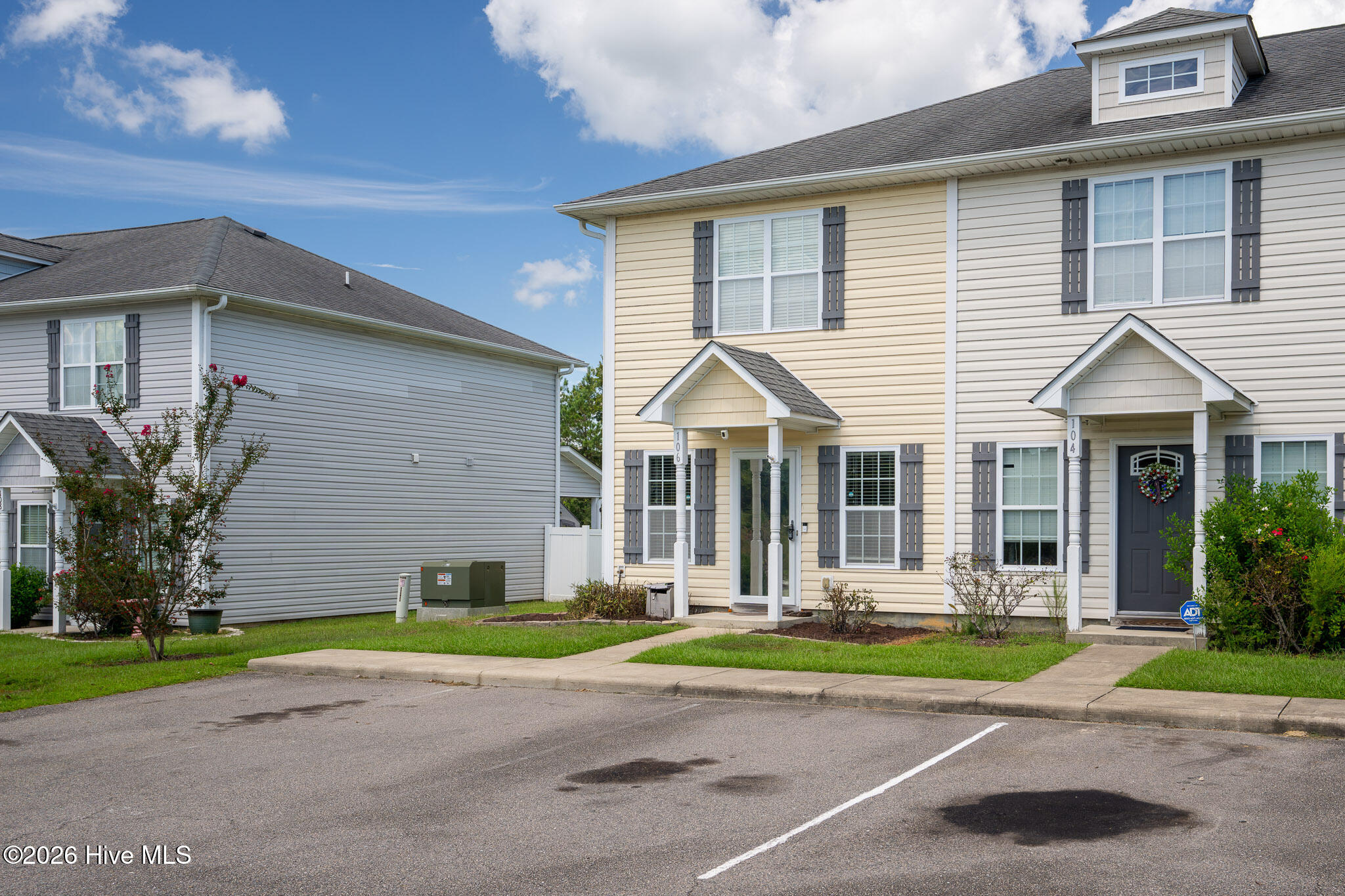 106 Parrot Landing Drive