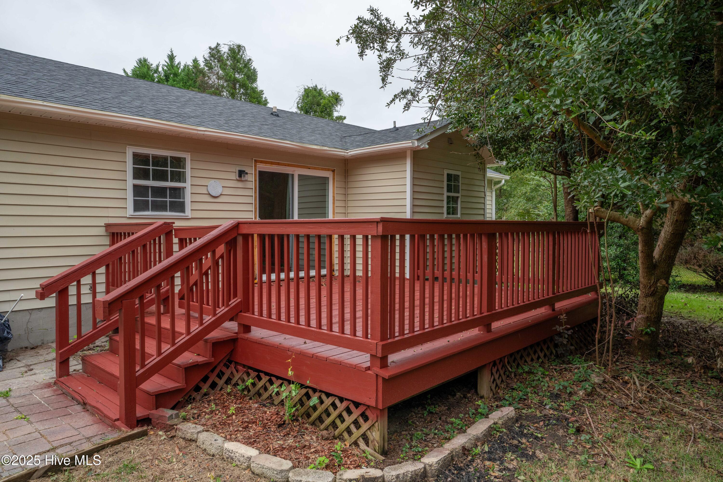 303 Sedgefield Court
