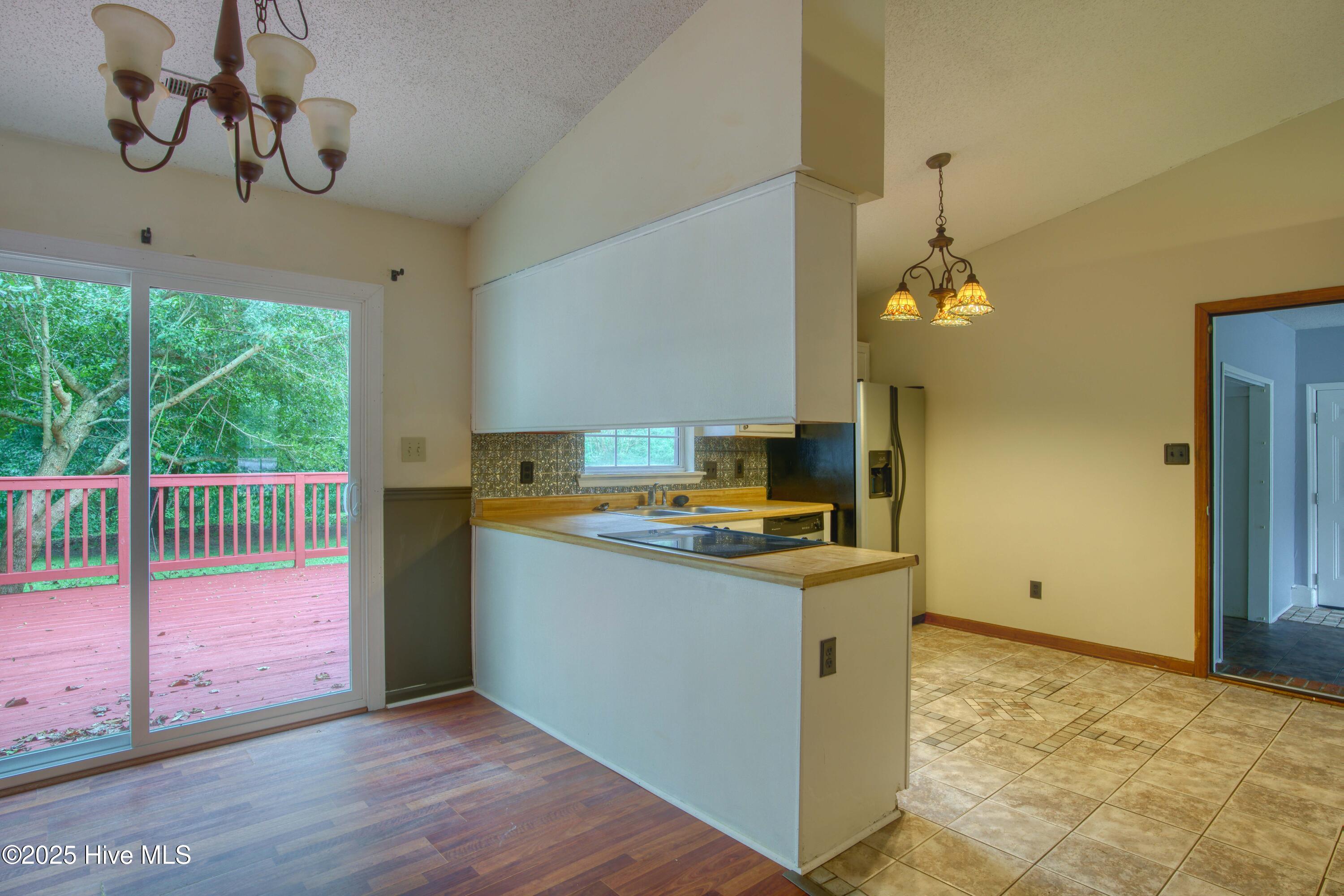 303 Sedgefield Court