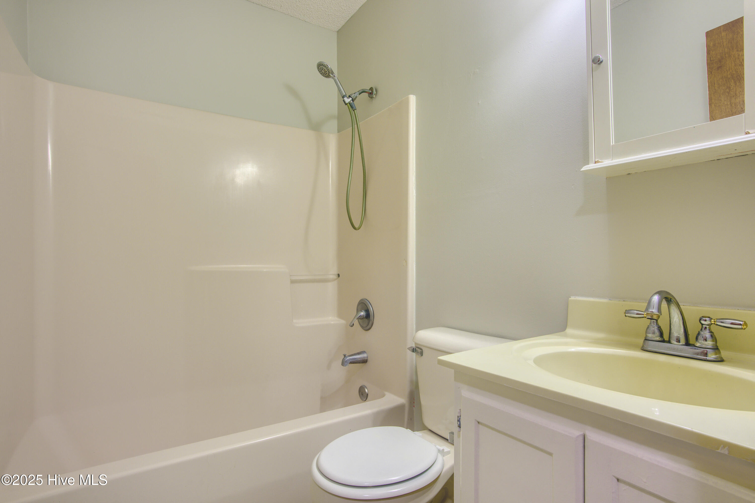 303 Sedgefield Court