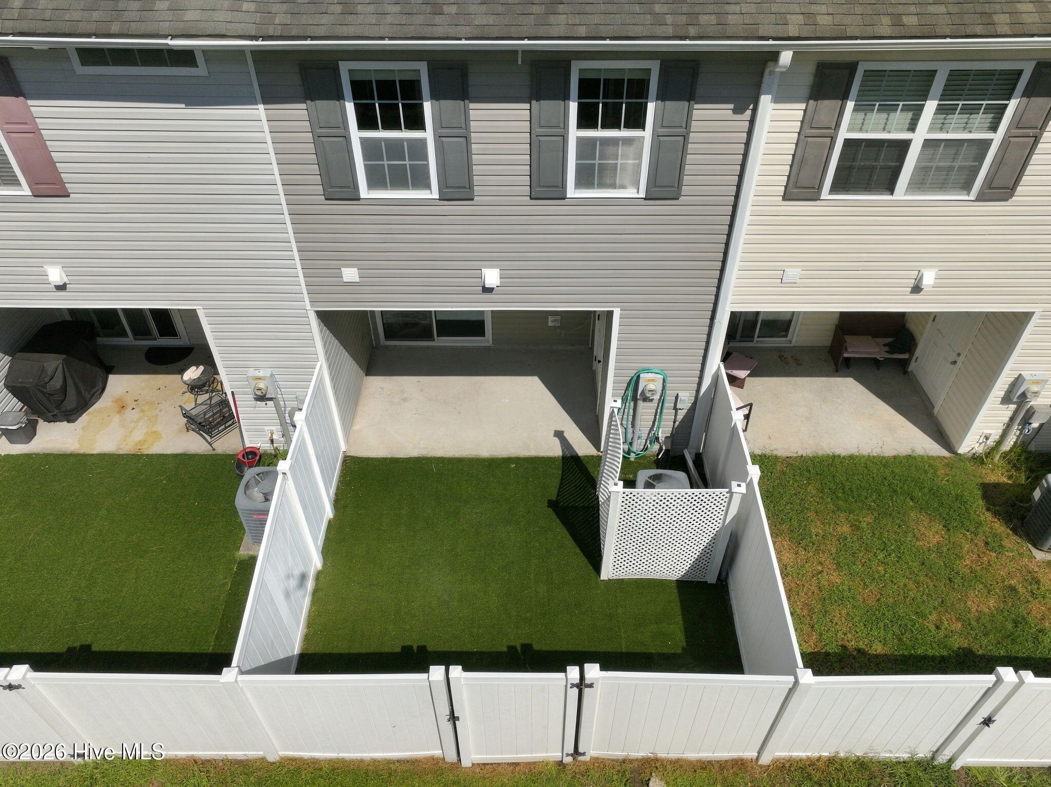506 Oyster Rock Lane