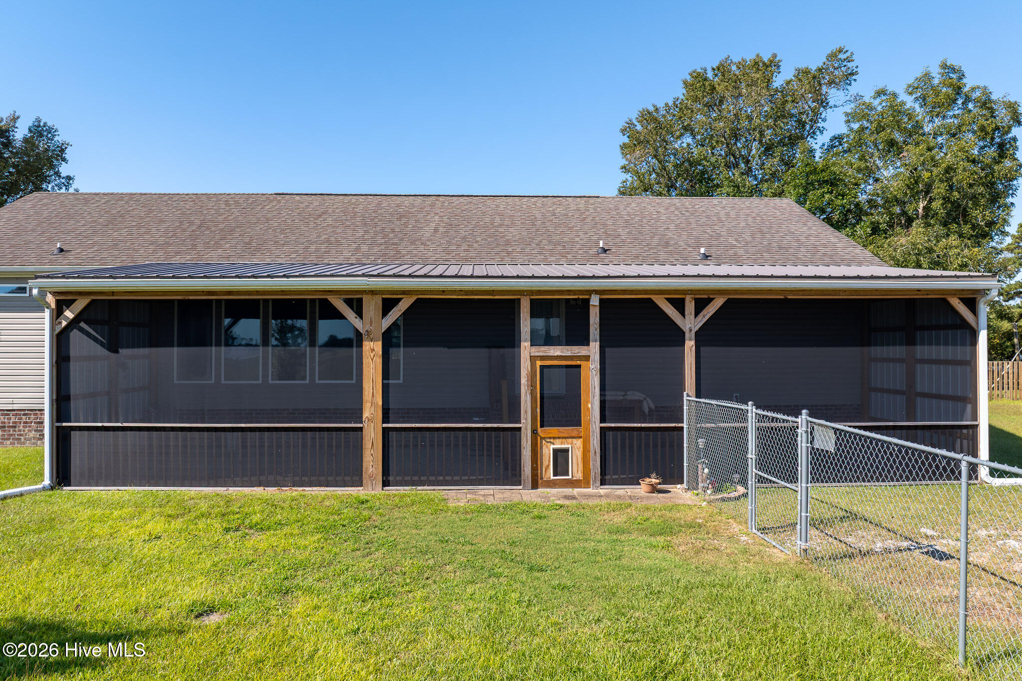 1406 White Oak River Road
