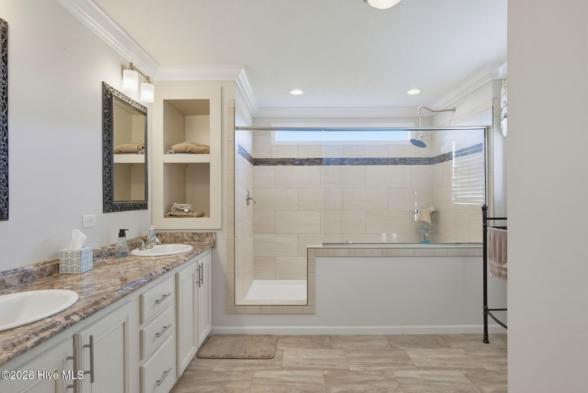 1406 White Oak River Road