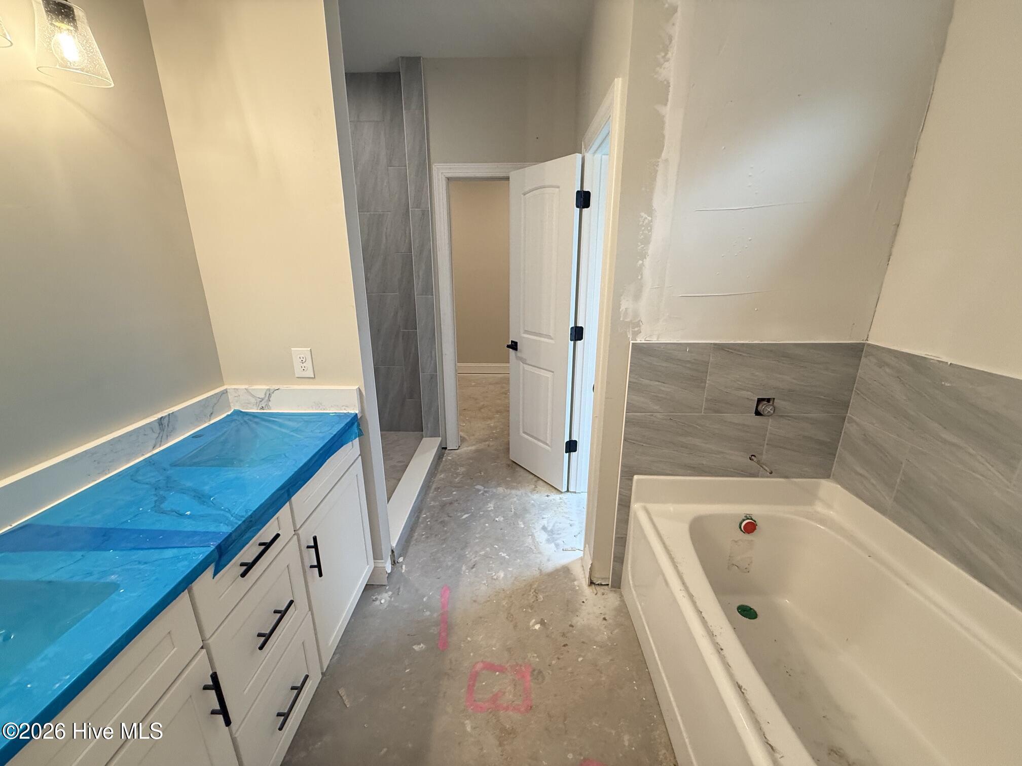 806 Sweetgrass Street