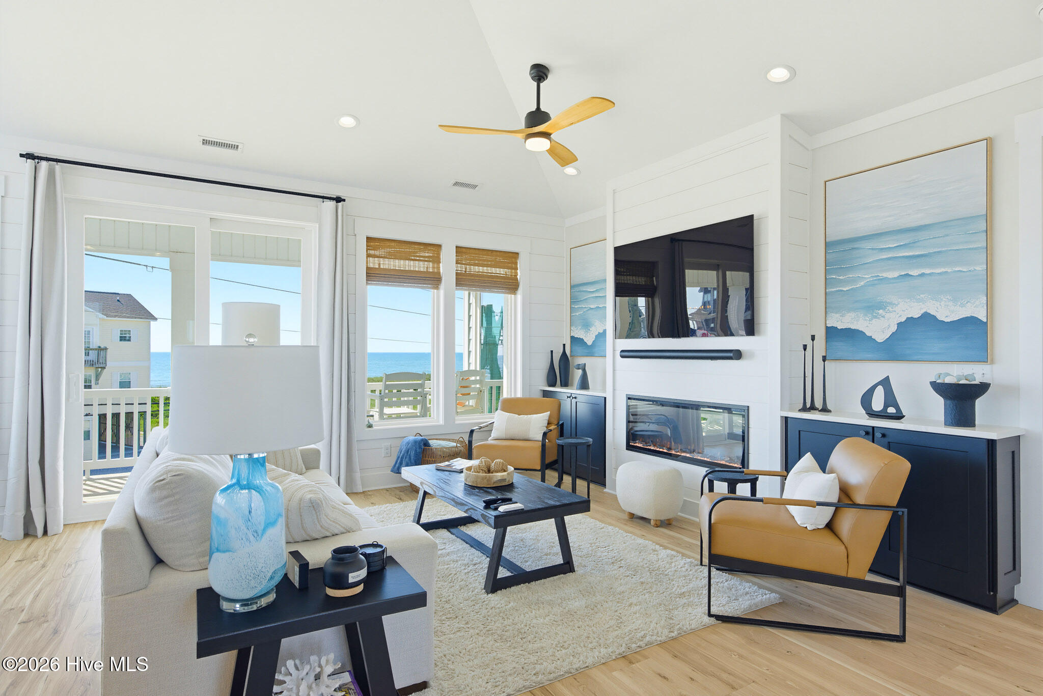 1121 New River Inlet Road Road