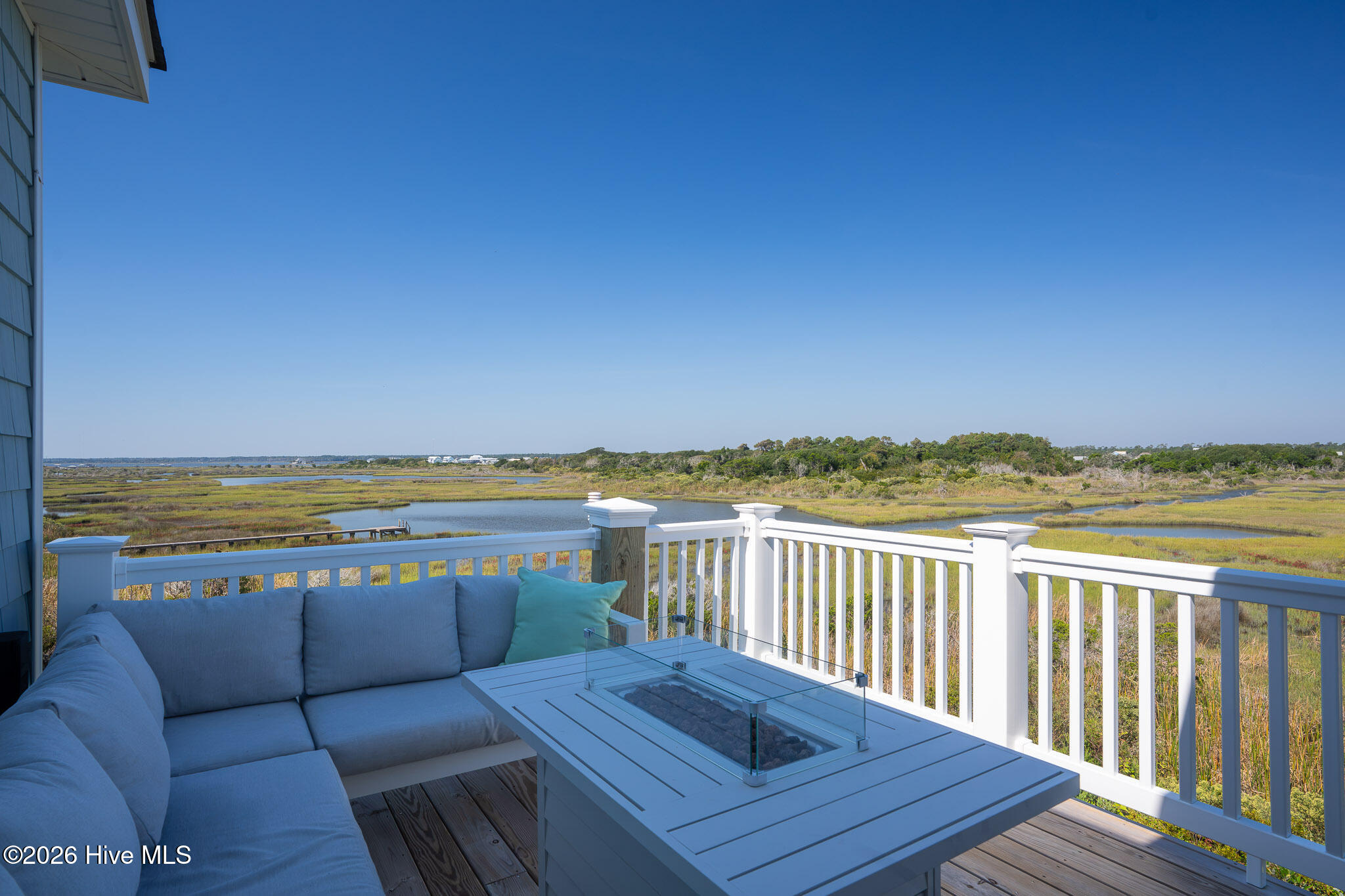 1121 New River Inlet Road Road