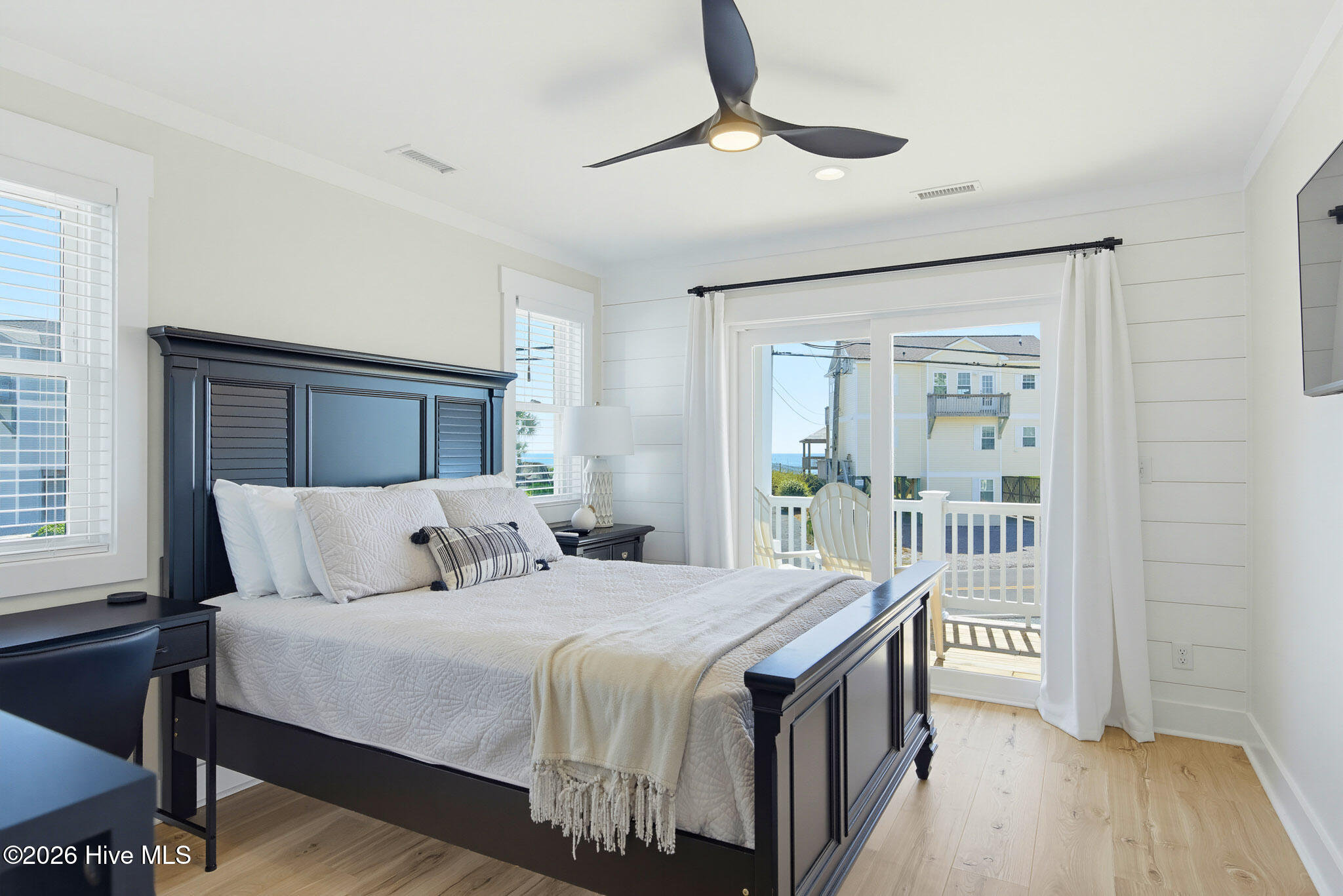 1121 New River Inlet Road Road