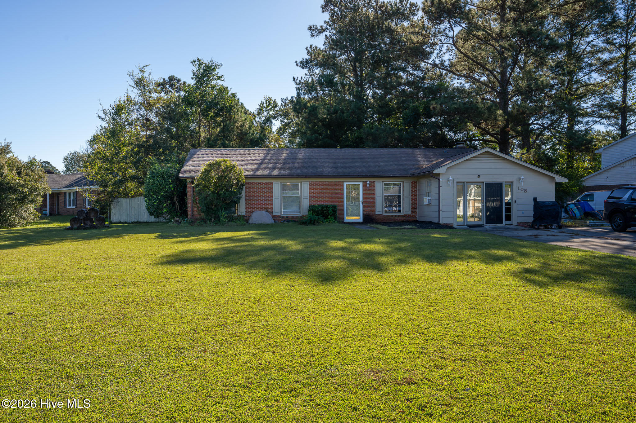 108 Greenbriar Drive
