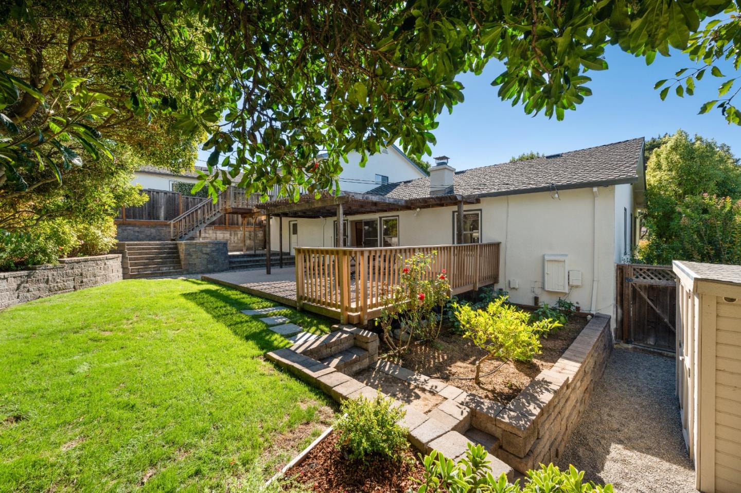 3801 Southwood AVE