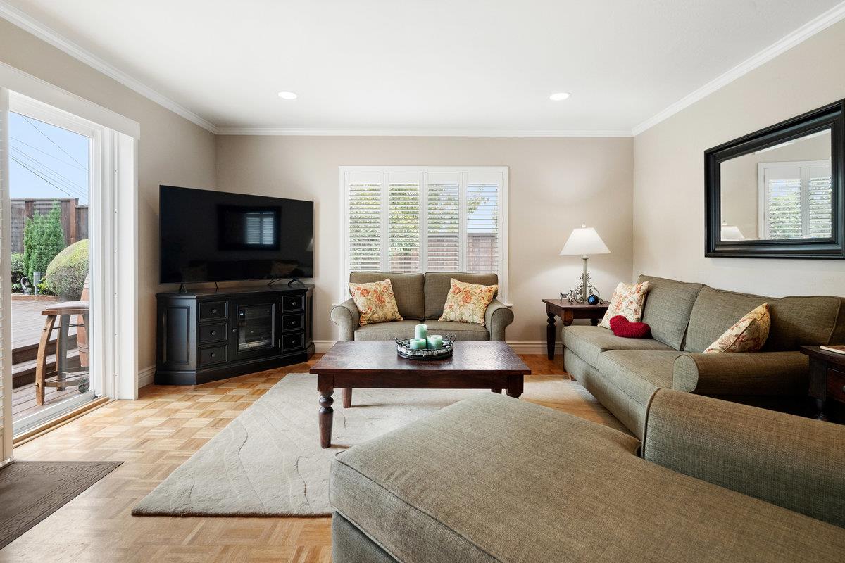 356 King Drive