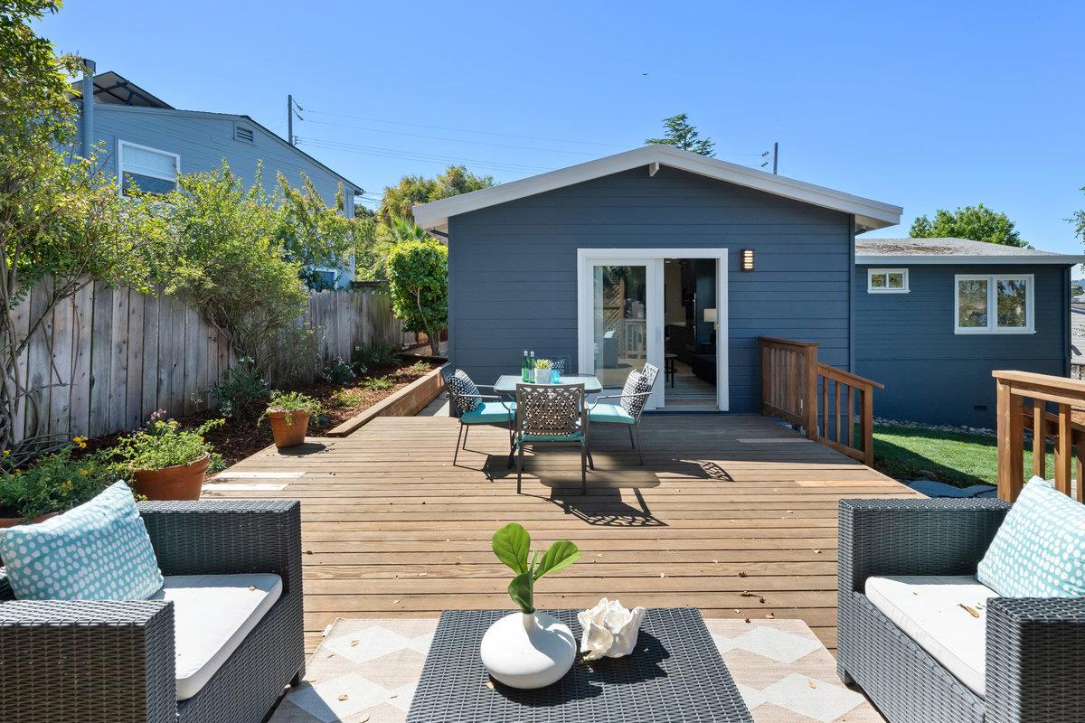 308 Midvale Avenue