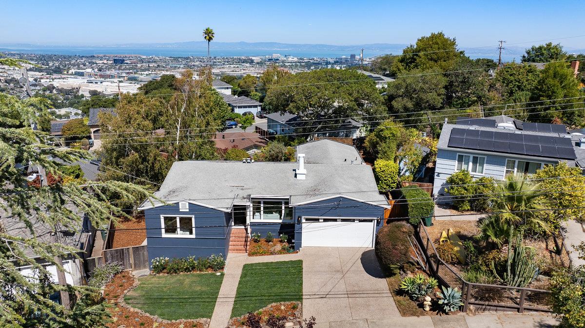 308 Midvale Avenue