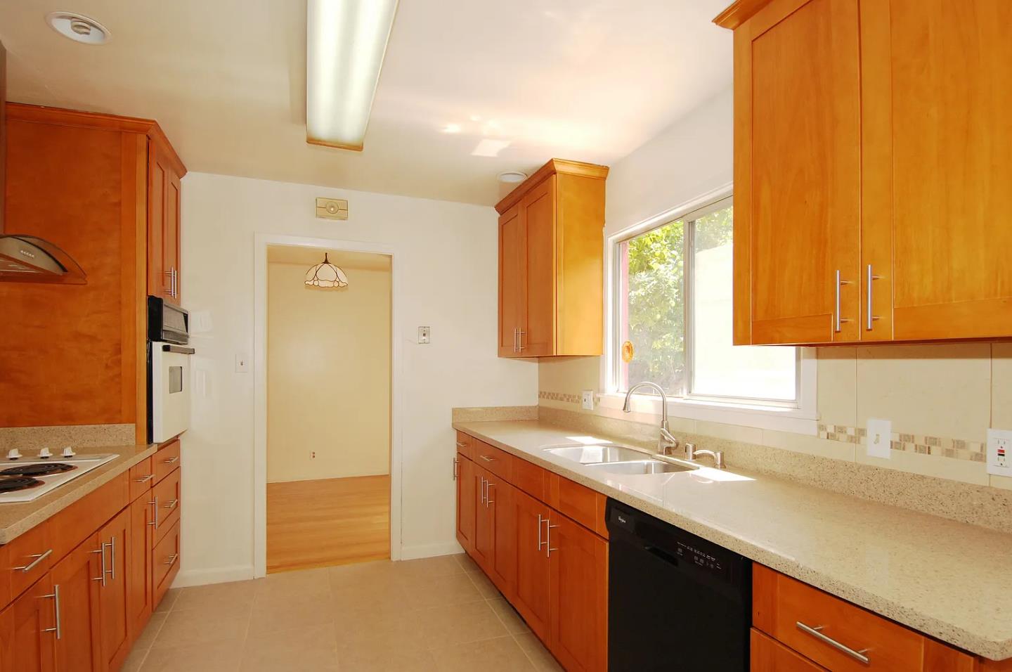 906-908 Haddon Drive