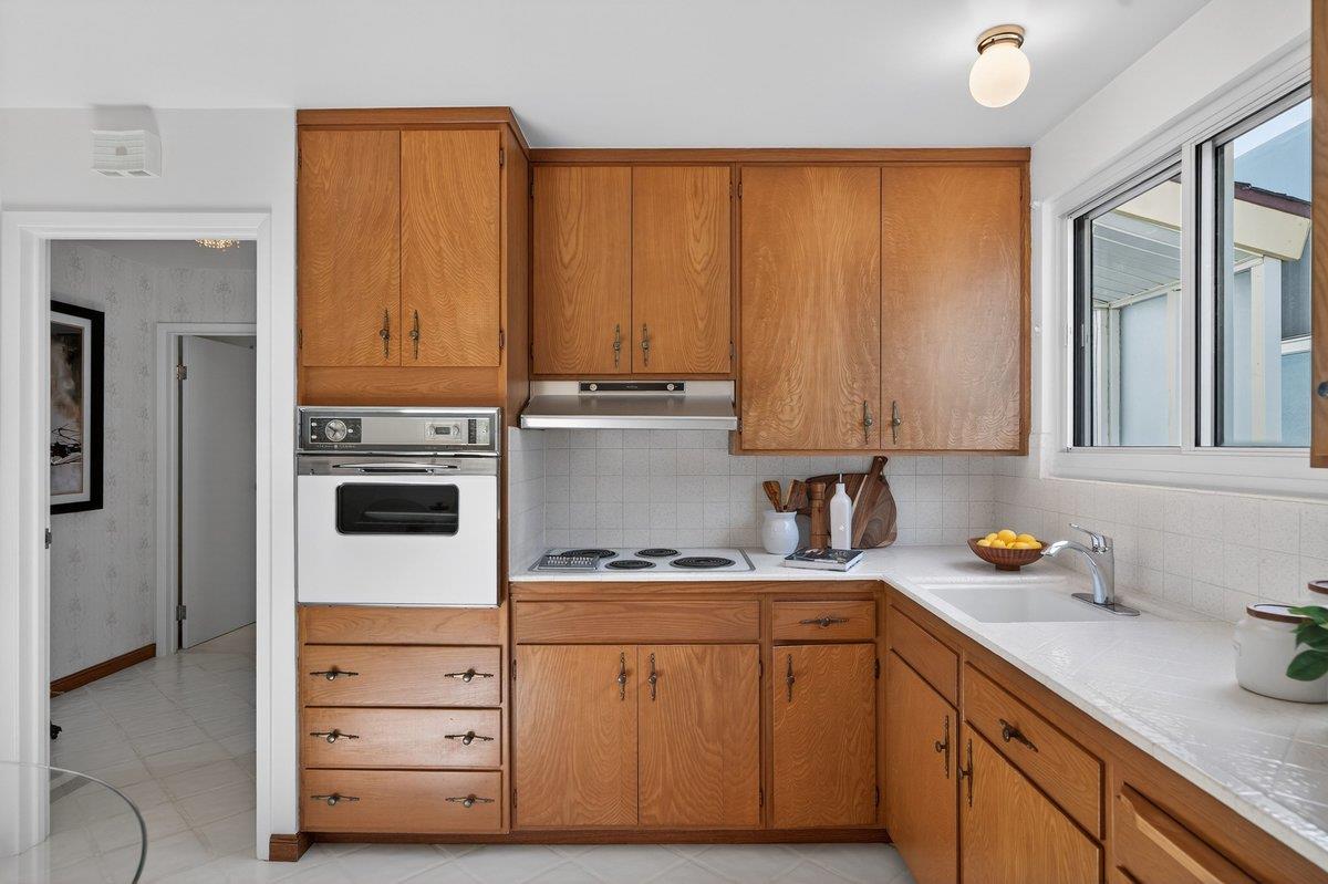 4184 Callan Boulevard