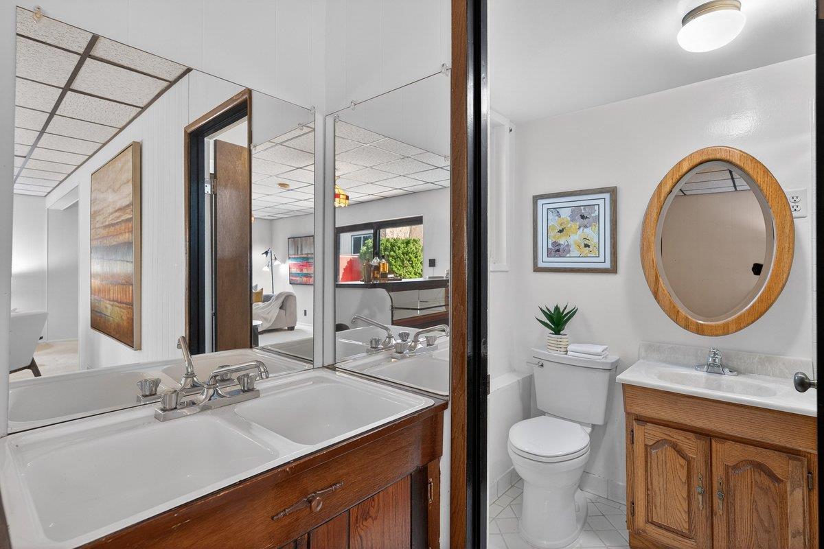 4184 Callan Boulevard