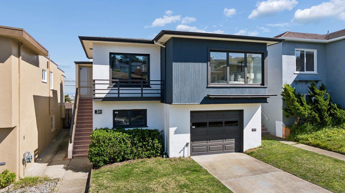 31 Avalon Drive