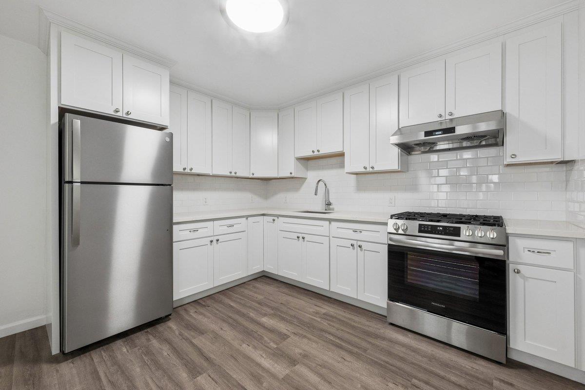 119 East Moltke Street