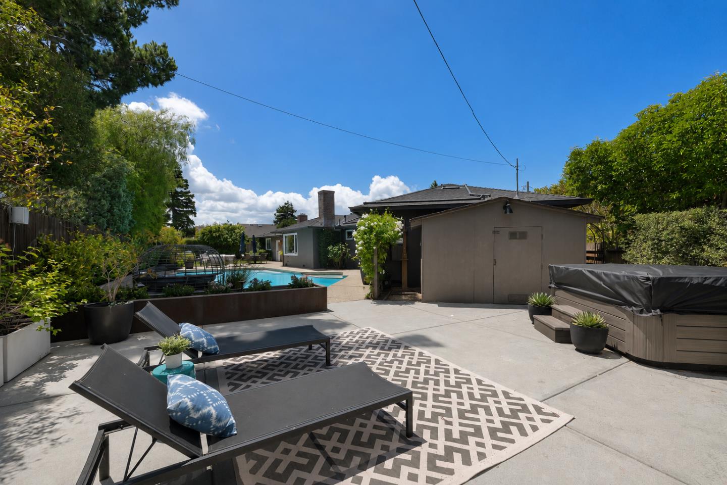 3011 Greenoak Court