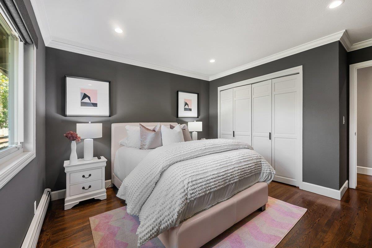 3011 Greenoak Court