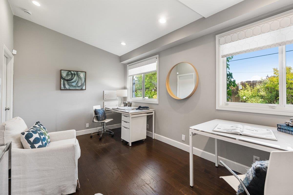 3011 Greenoak Court