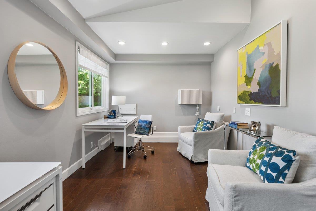 3011 Greenoak Court