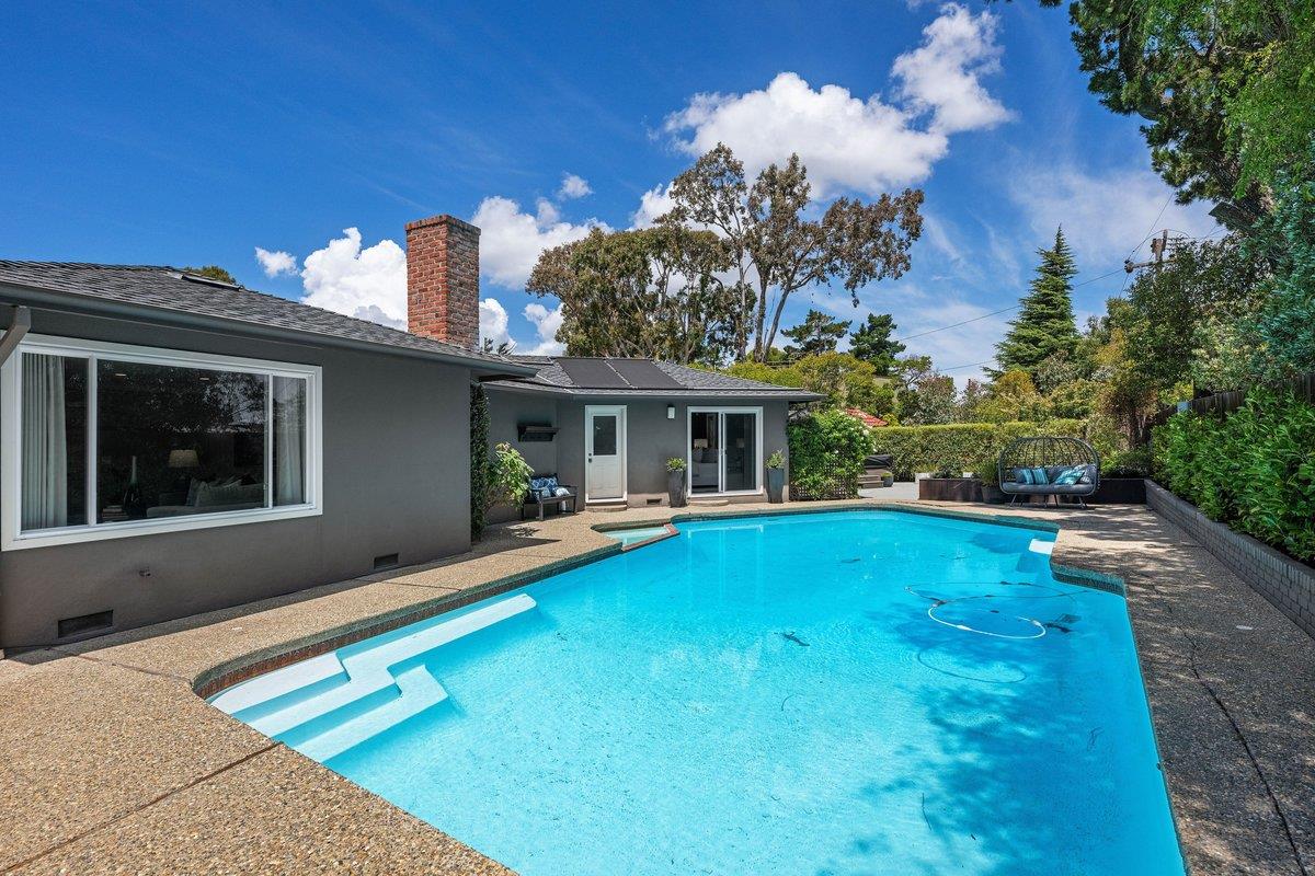 3011 Greenoak Court