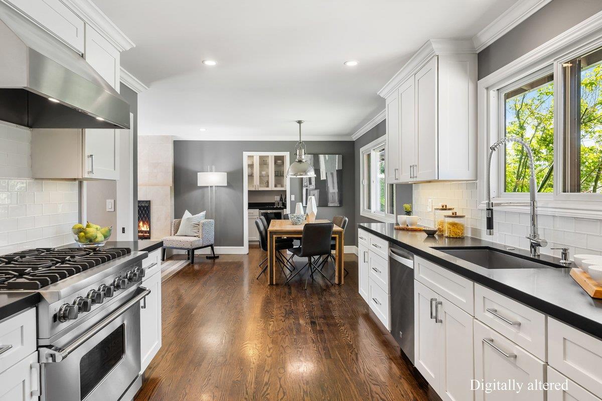3011 Greenoak Court