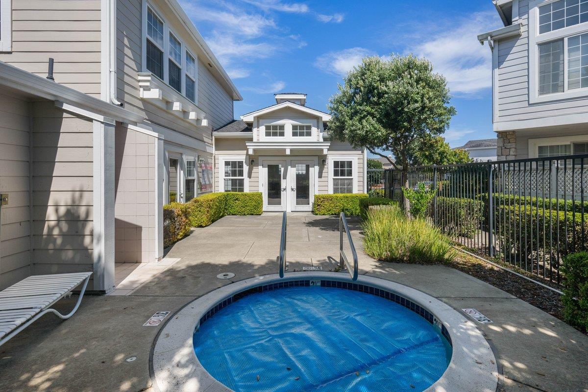 85 Outlook CIR