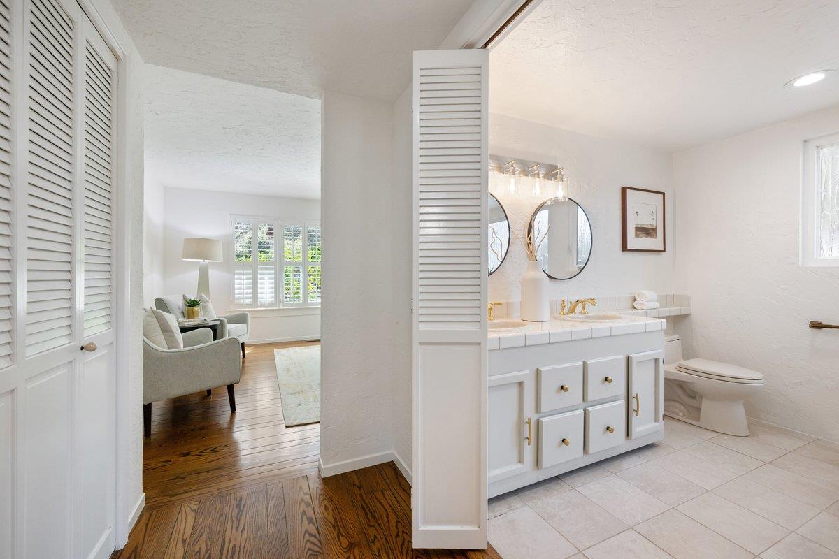 8 Toledo CT