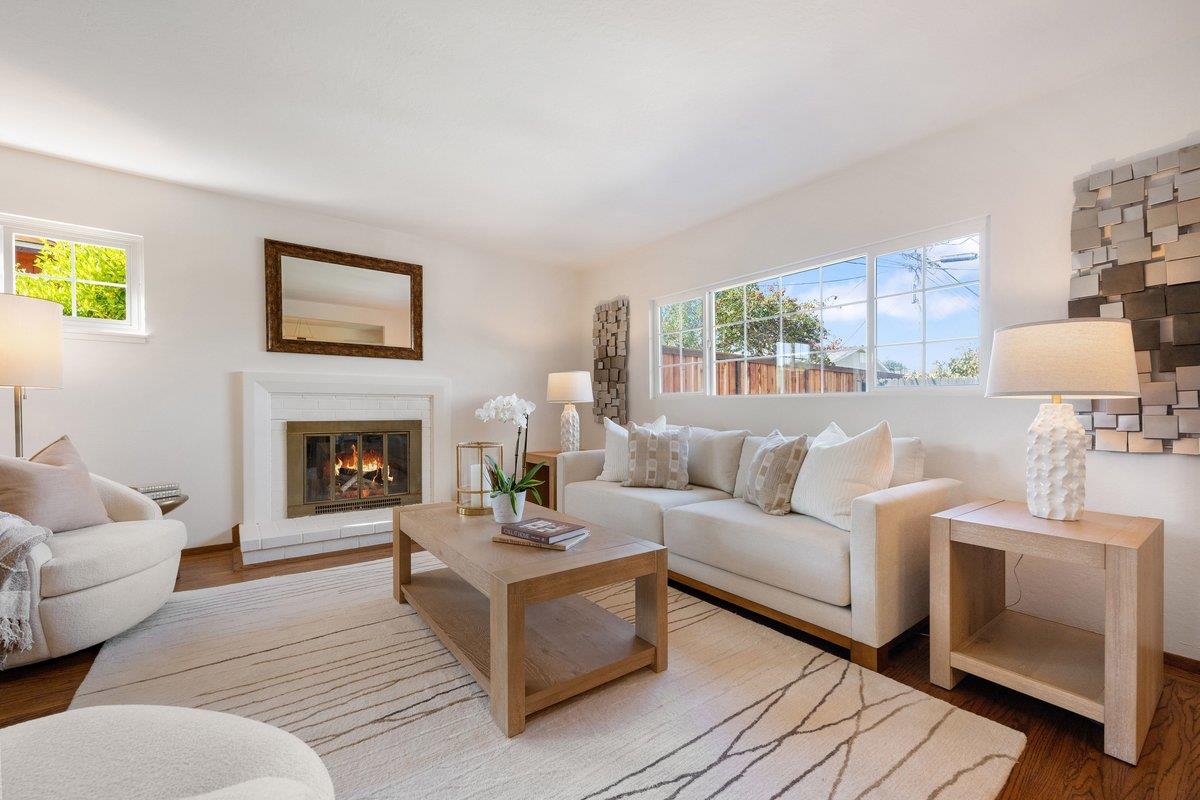 2880 Carmel DR