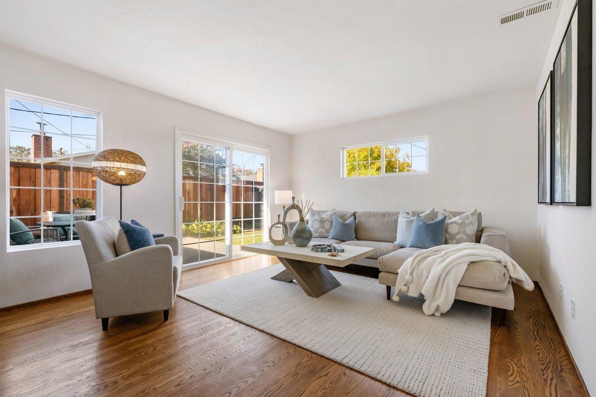2880 Carmel DR