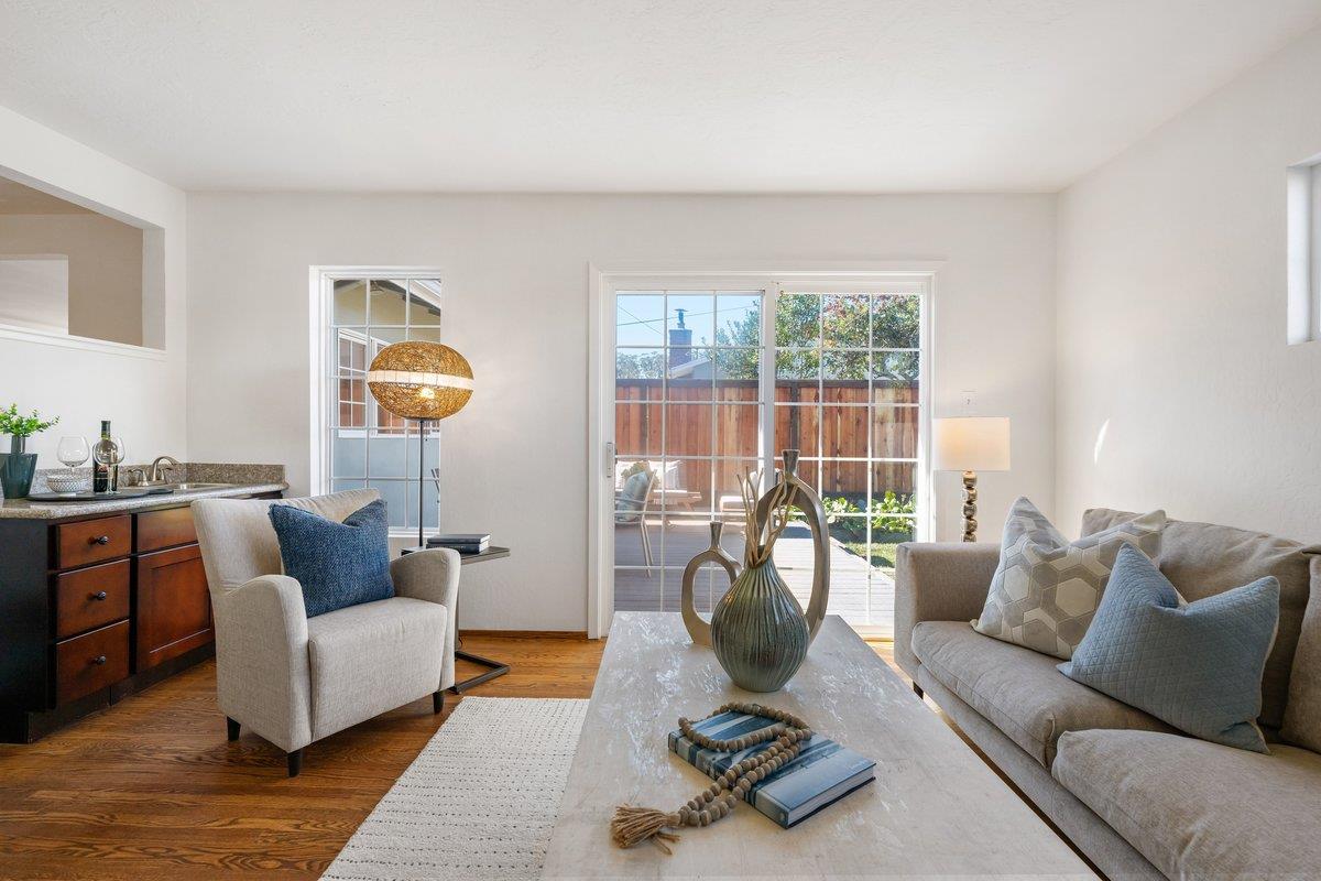 2880 Carmel DR