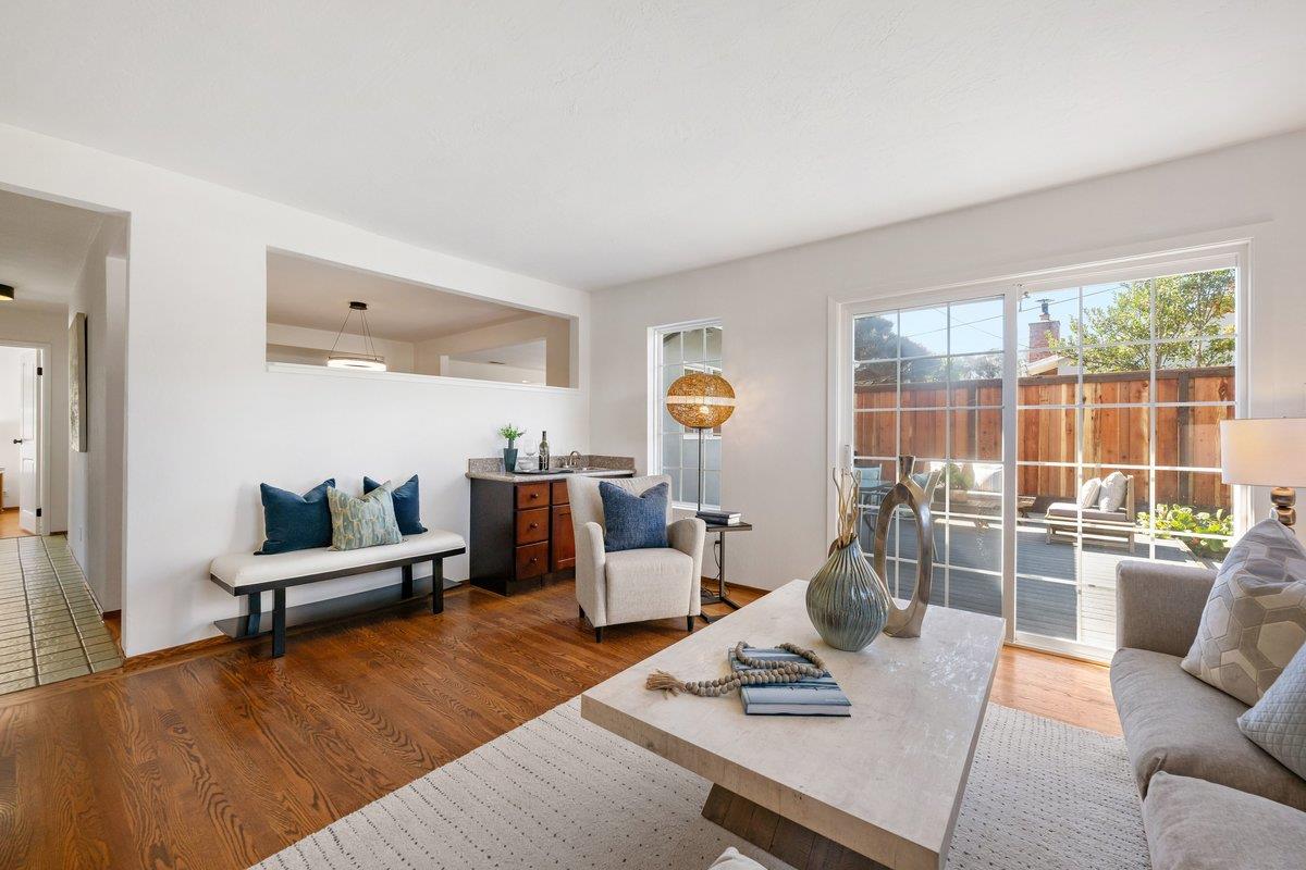 2880 Carmel DR