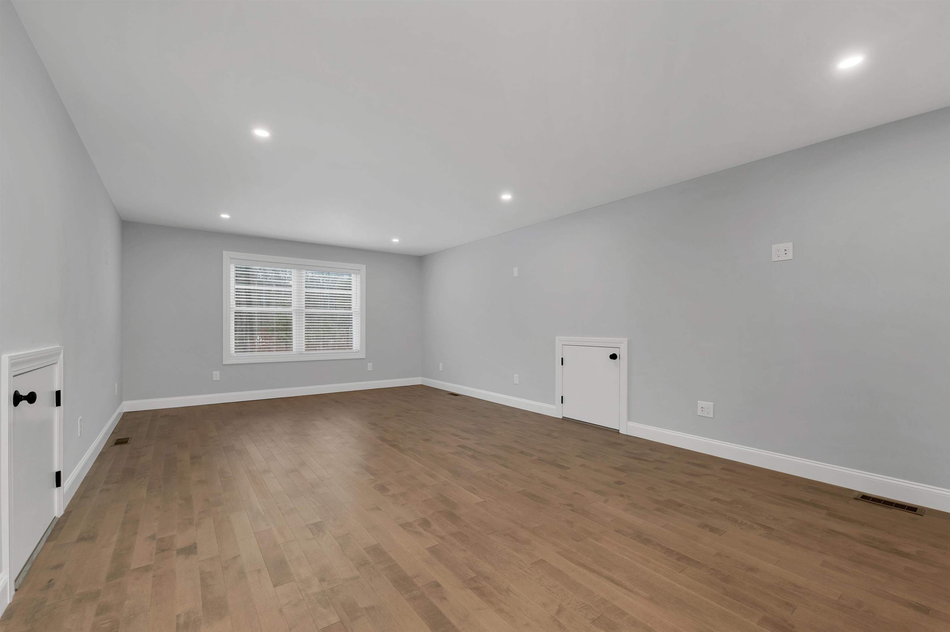 125 Laurel Road Unit: 33