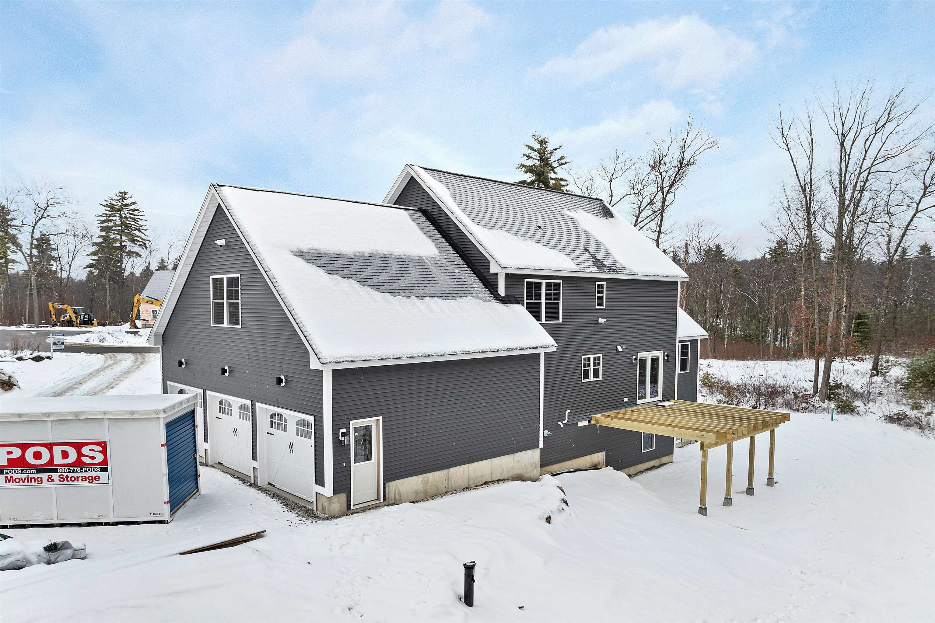 125 Laurel Road Unit: 33