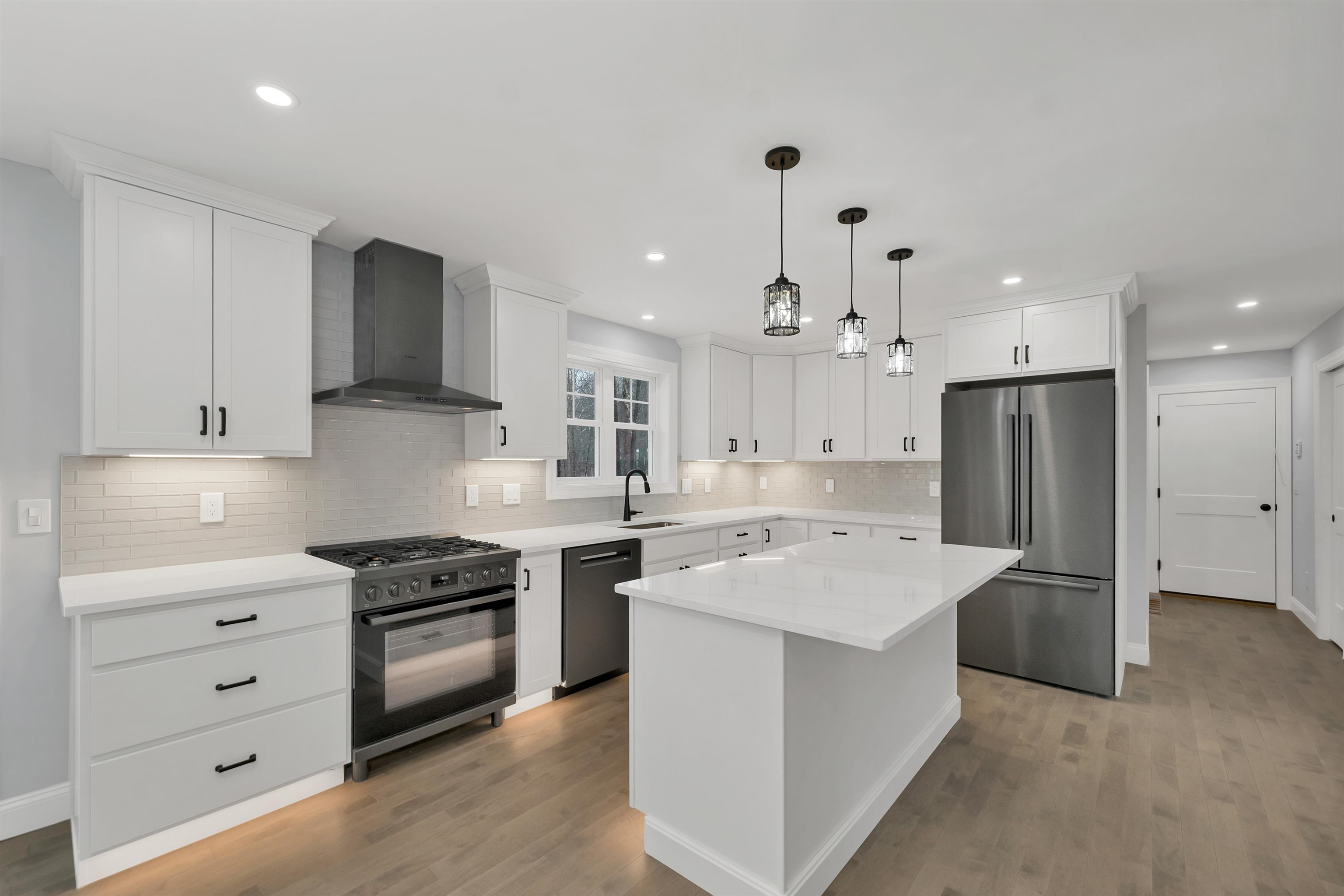 125 Laurel Road Unit: 33