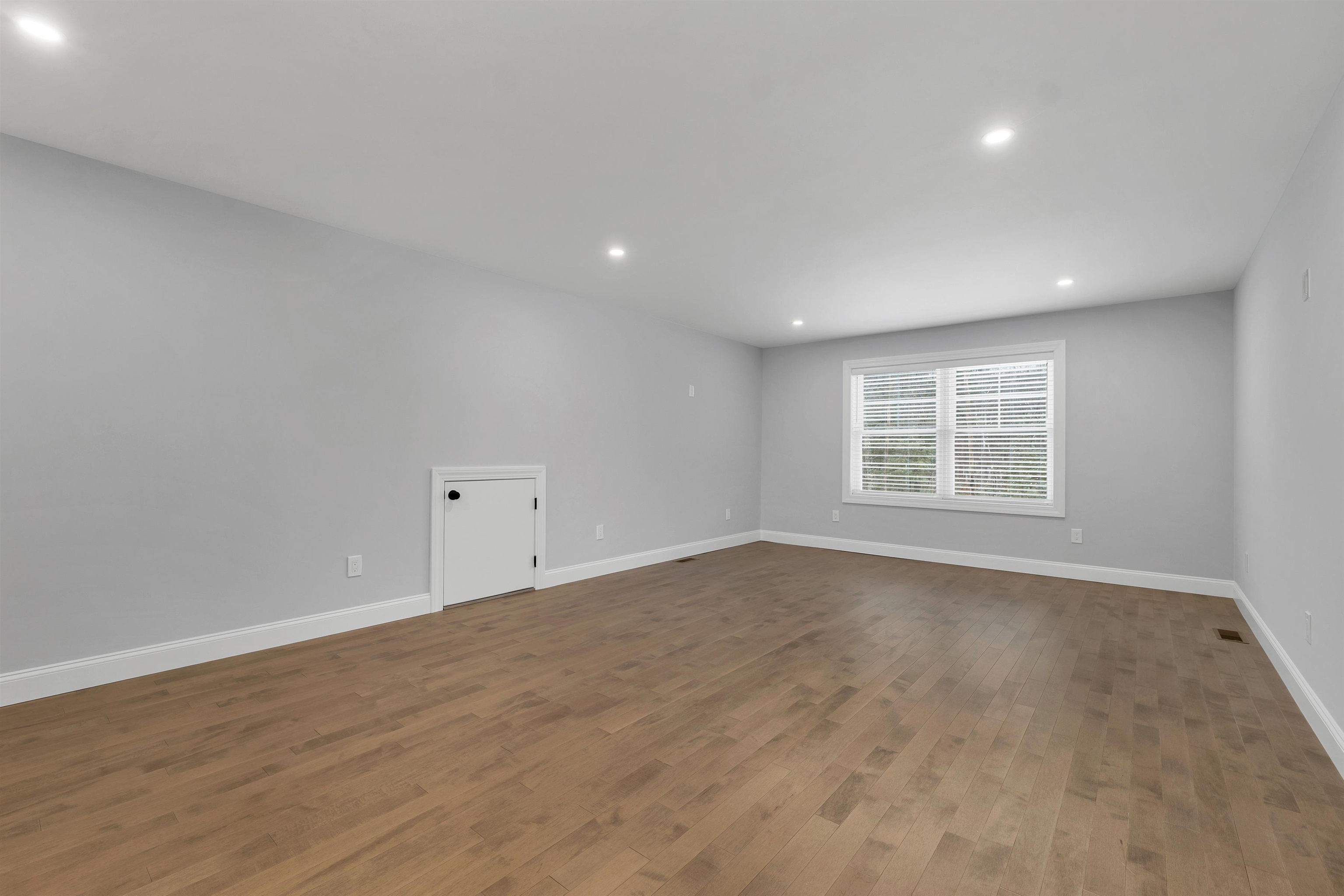 125 Laurel Road Unit: 33