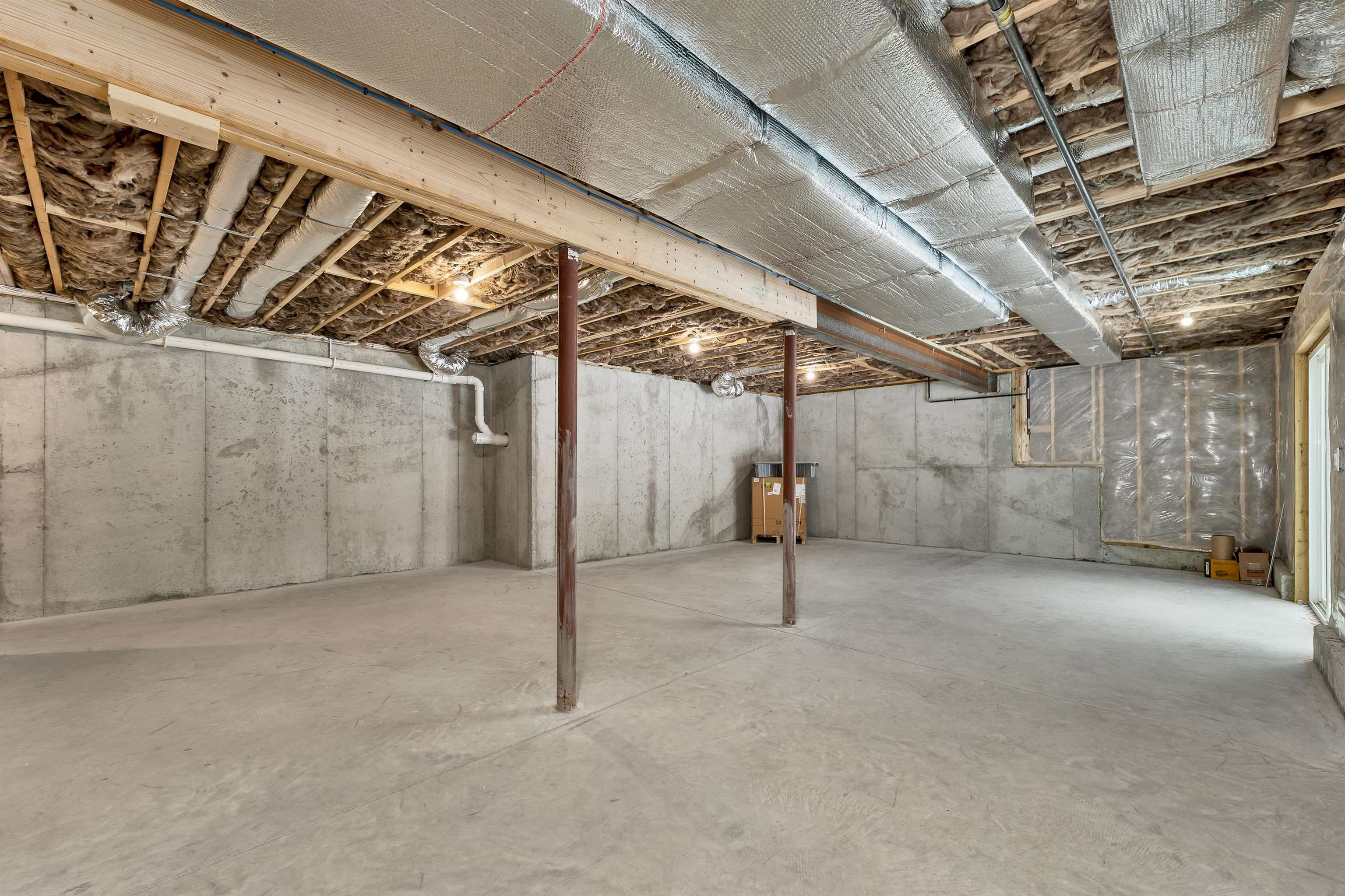 125 Laurel Road Unit: 33