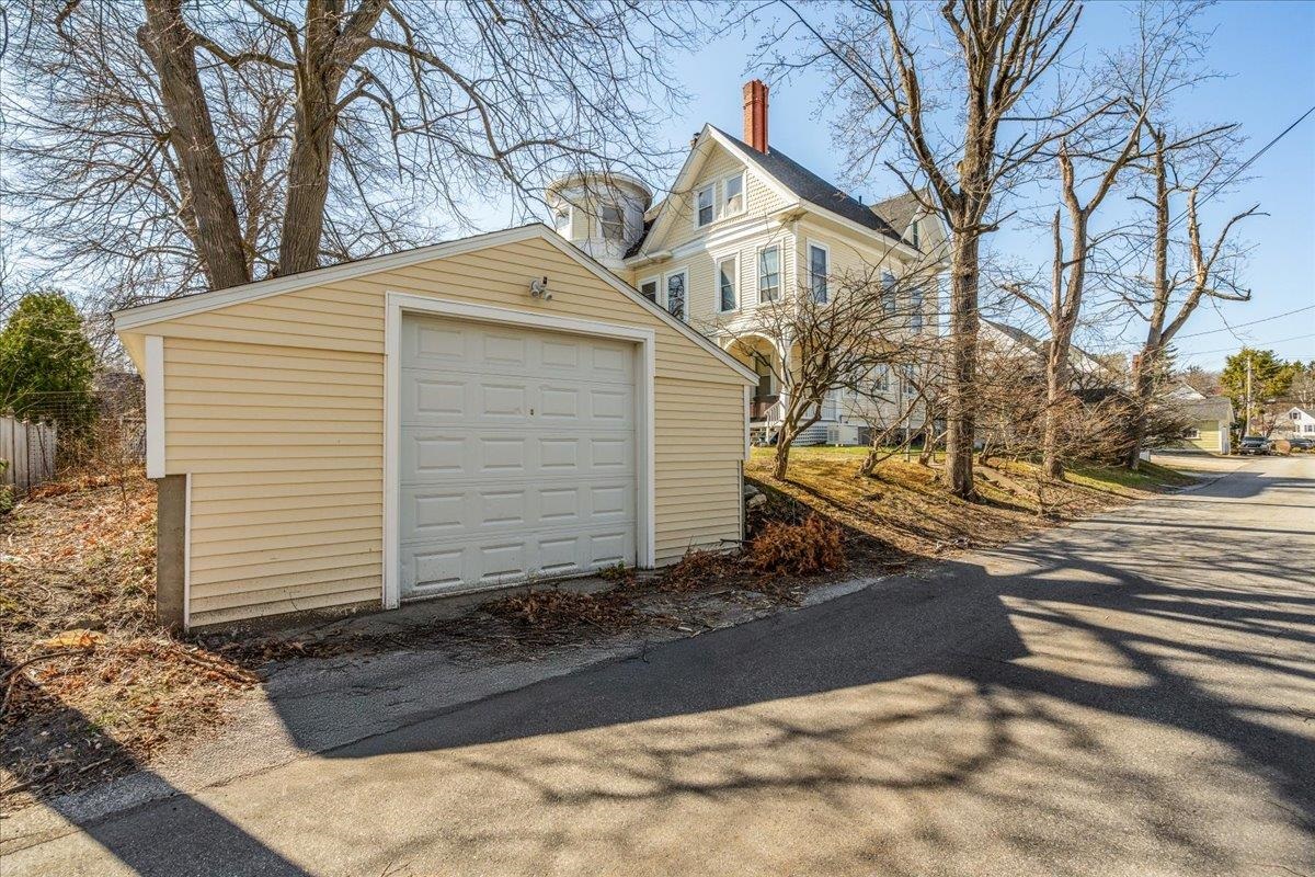 113 Bay Street