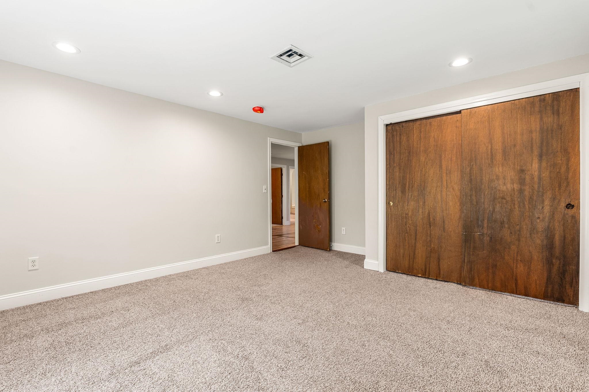 28 Olde Lantern Road