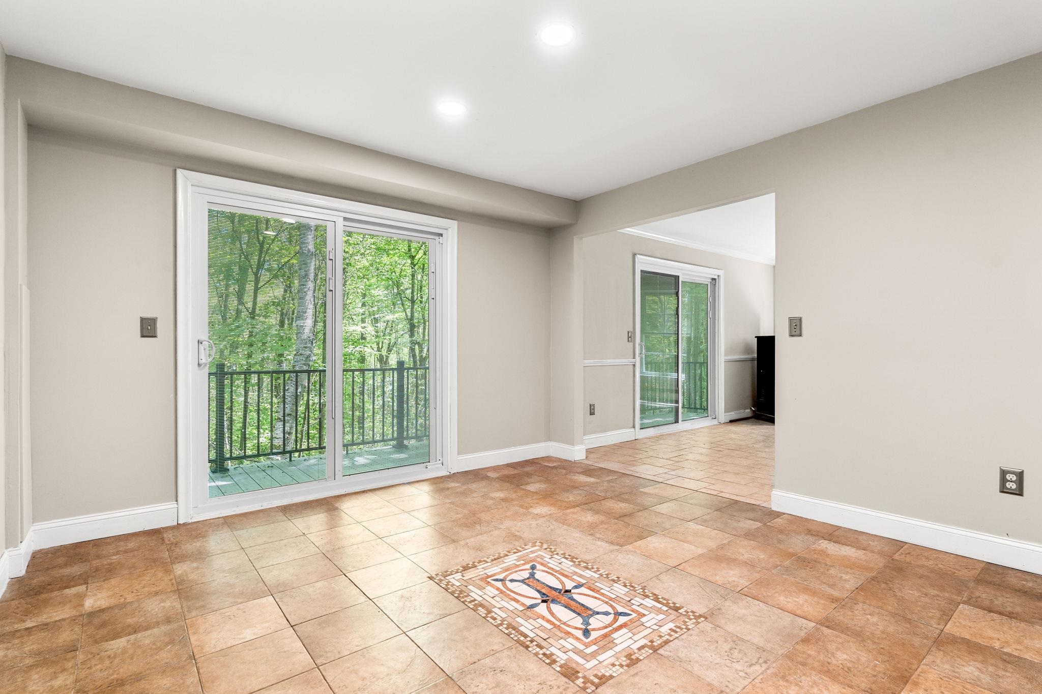 28 Olde Lantern Road