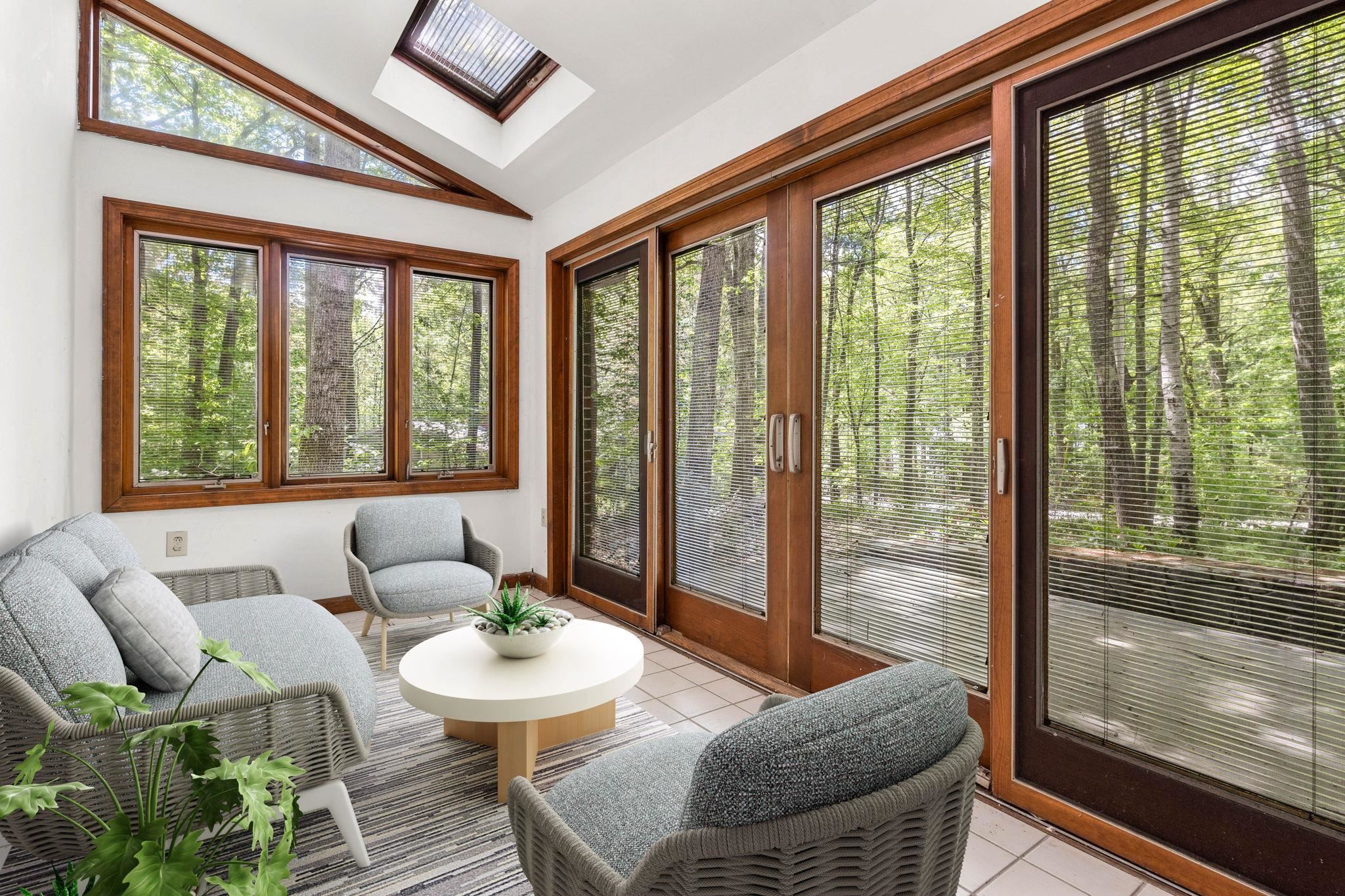 28 Olde Lantern Road