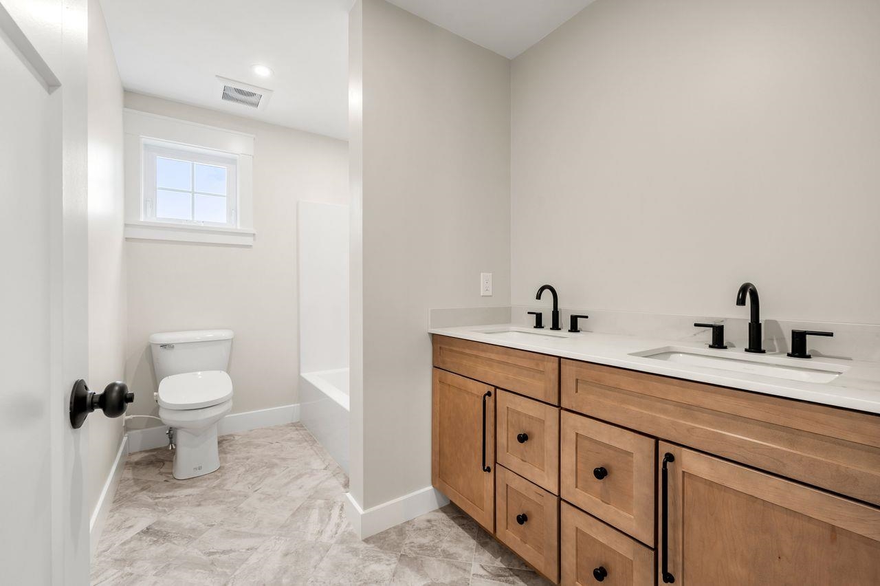 Lot 6 Aisling Lane Unit: Lot 6 - The Silverton