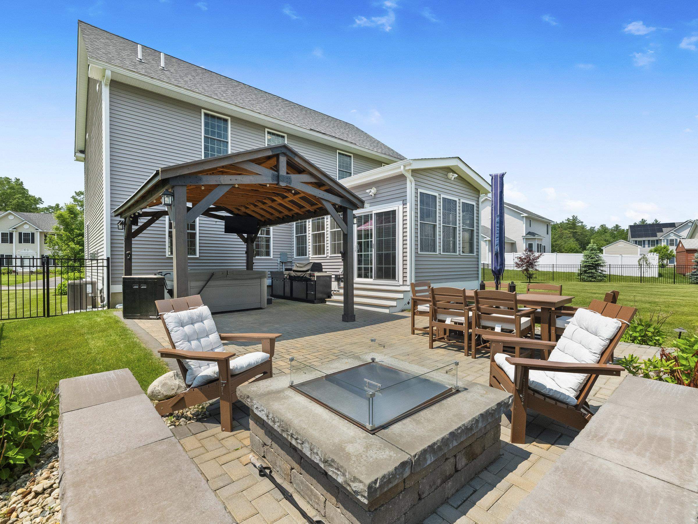 4 Bushel Court