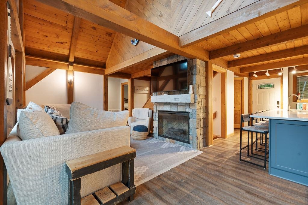 202 Gilman Point Road