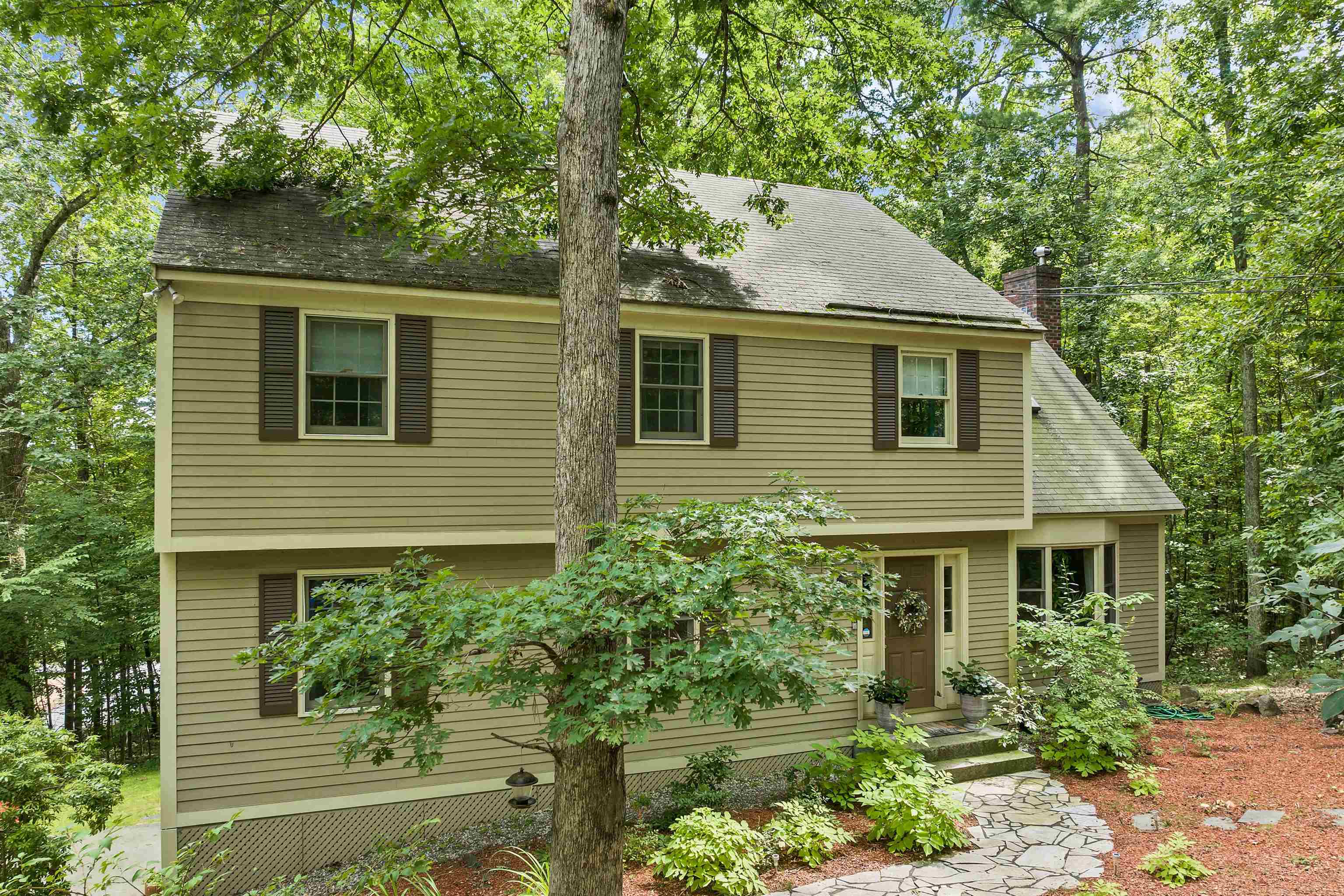 91 Deacon Lane