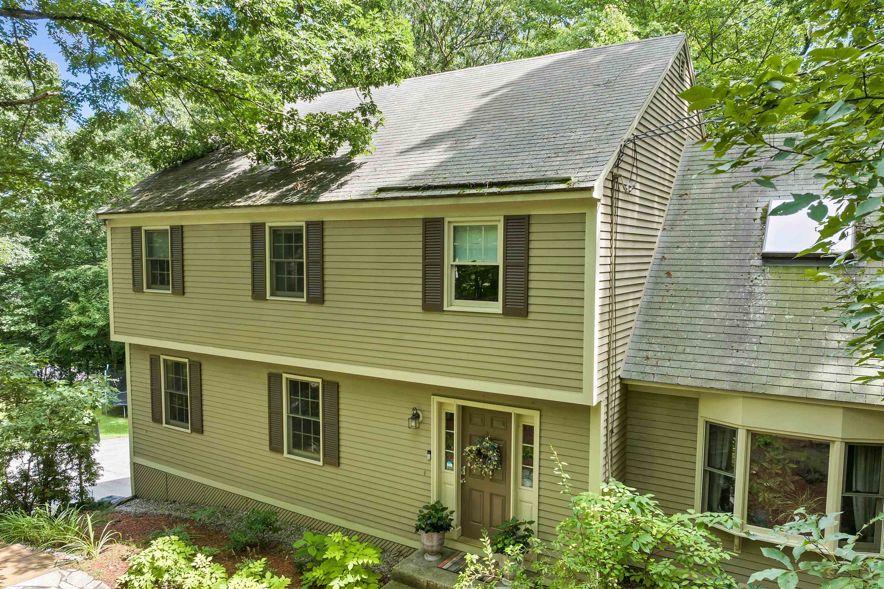 91 Deacon Lane