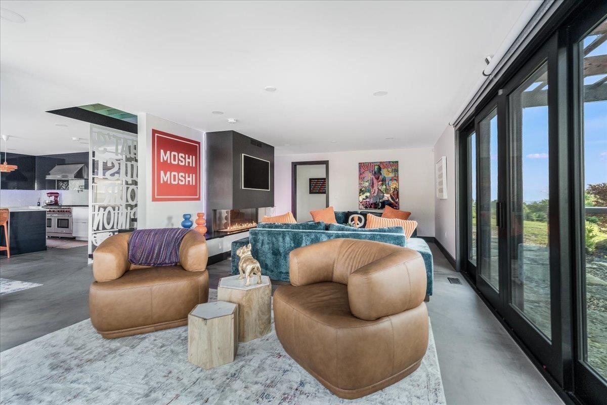 398 Scofield Mountain Road