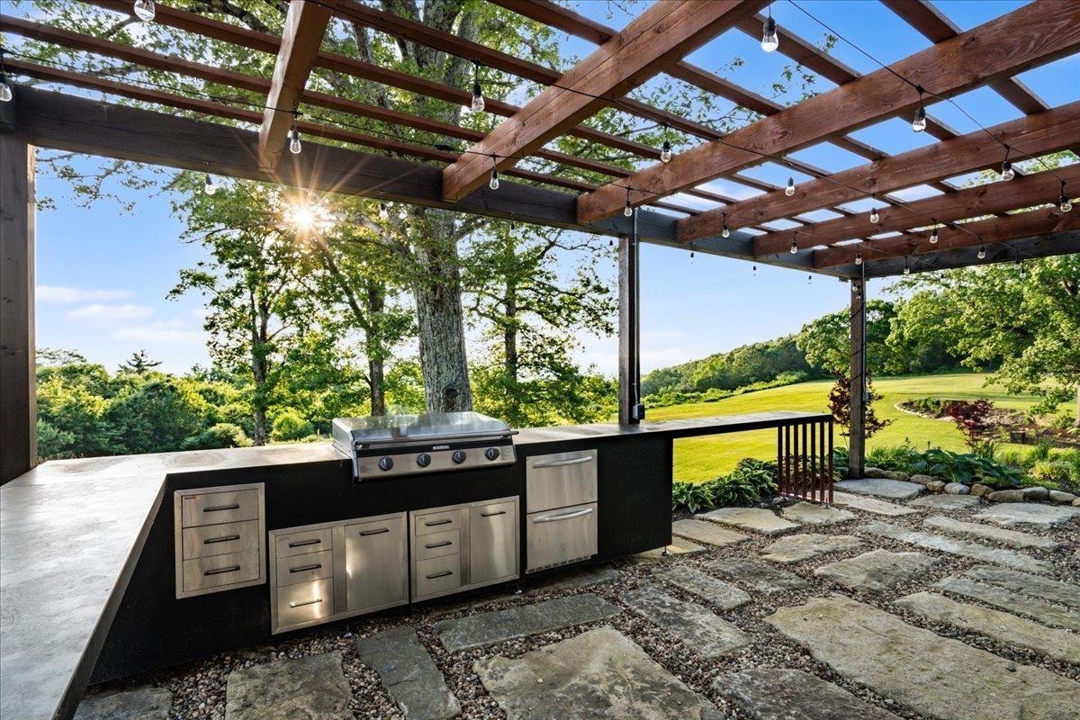 398 Scofield Mountain Road