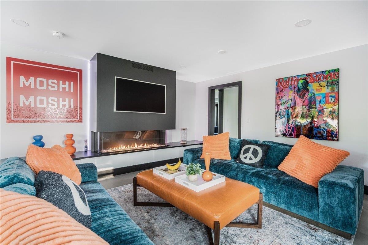 398 Scofield Mountain Road